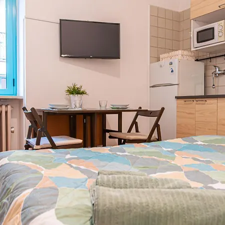 Valentino Daire Torino